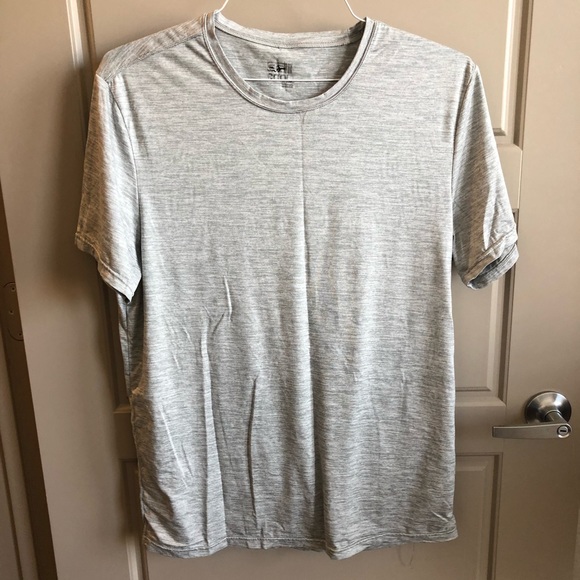 Workout tee - Picture 1 of 2